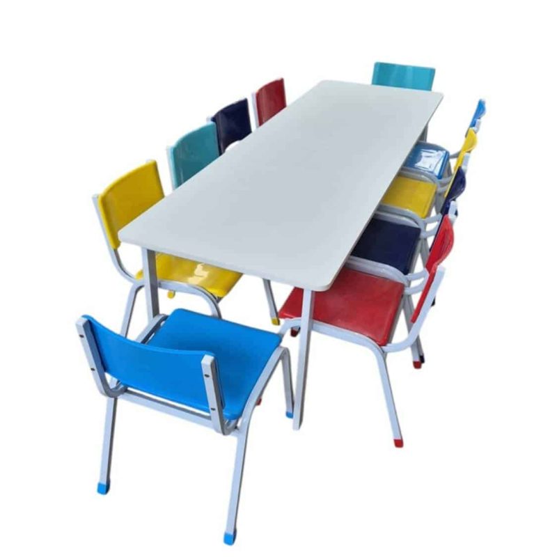 onjunto Mesa com 10 cadeiras em Resina CL033